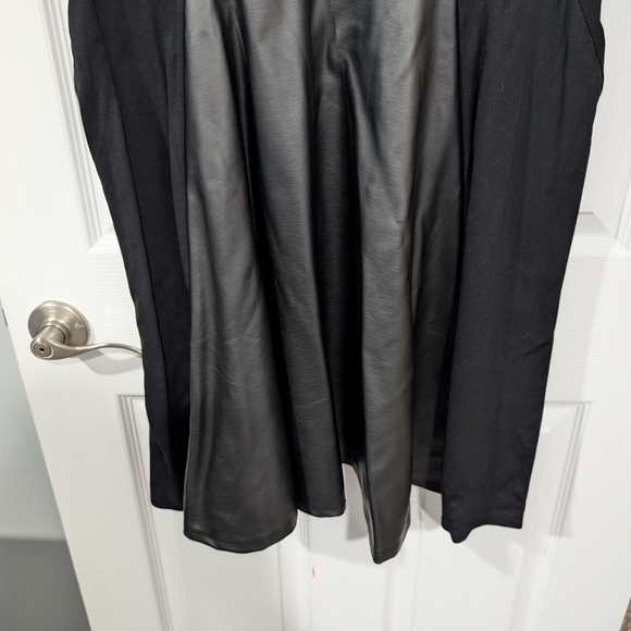 NWT Torrid Black Coated Ponte Elbow Sleeve Skater Dress in Size 2 (18/20) - Picture 7 of 14